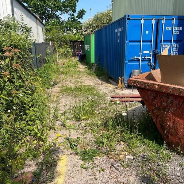 UK VOLVO TRUCK CENTRE HARDIE